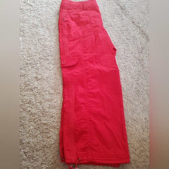 Capri Cargo Pant - Picture 3 of 5